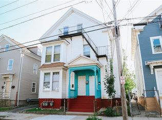 160 Bellevue Ave, Providence, RI 02907