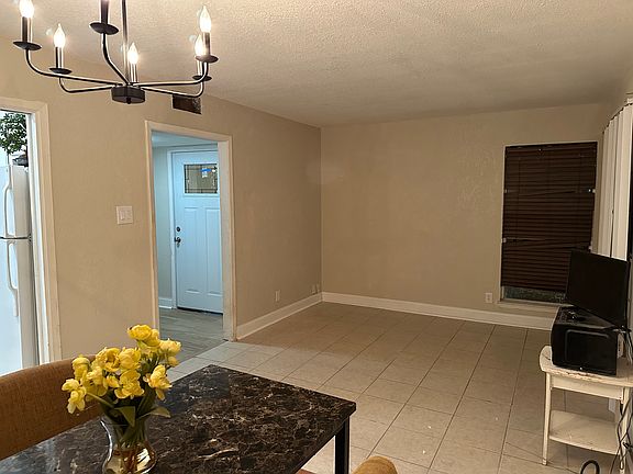 4th image of 5739 Harefield Dr #2