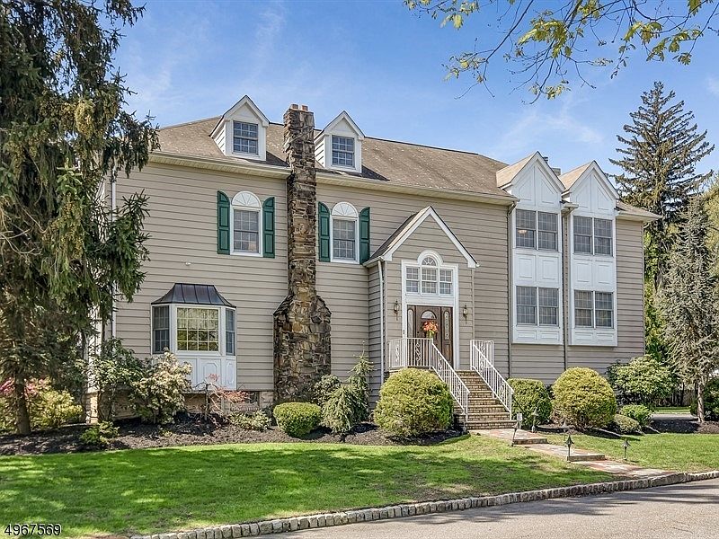 1st image of 50 Birch Ave