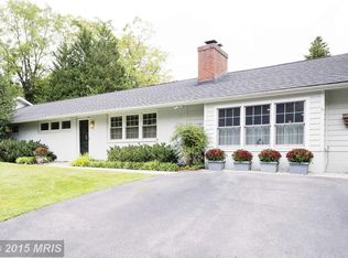 7621 Lhirondelle Club Rd, Ruxton, MD 21204