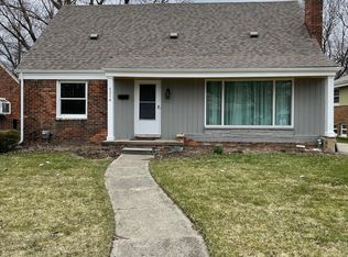 4214 S Verona Cir, Royal Oak, MI 48073