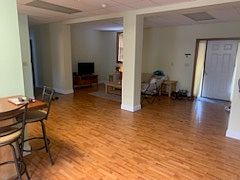 1st image of 183 Macarthur Ave Unit 4