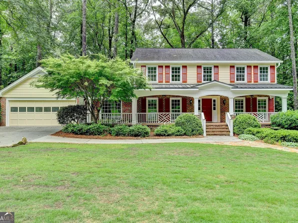 5507 Martina Way, Atlanta, GA 30338