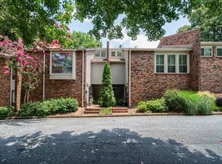 4 Springlake Pl NW, Atlanta, GA 30318