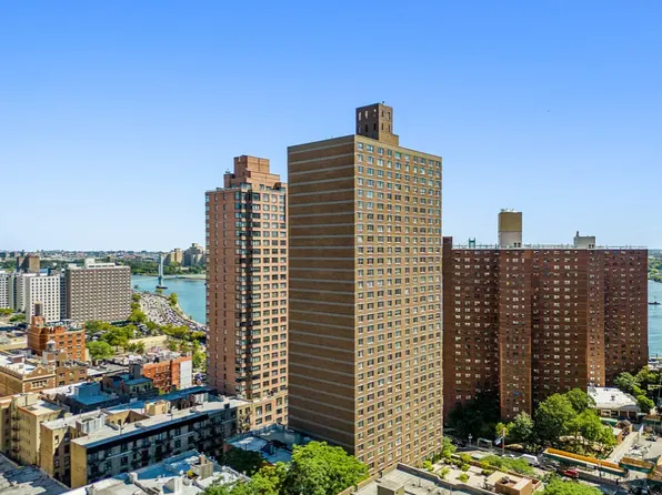 345 East 93rd Street image 11 of 14