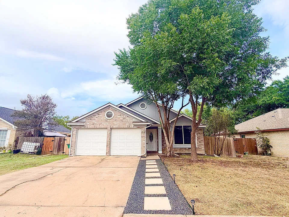 1008 Settlers Valley Dr