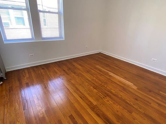 5th image of 312 N Pine Ave #3B