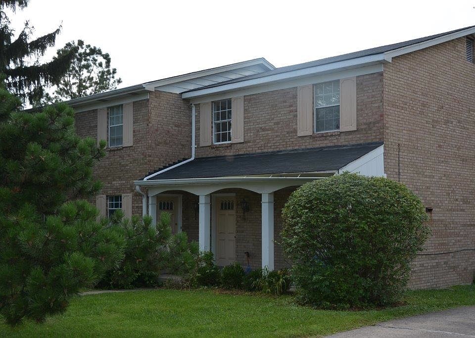 1st image of 3024 Round Hill Ct #1