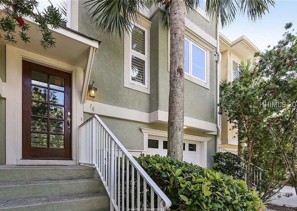 1st image of 14 Fuller Pointe Dr