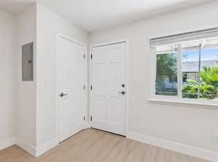 5723 Via Monte Dr APT C, San Jose, CA 95118