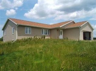 N6587 English Settlement Rd, Albany, WI 53502