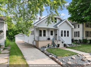 326 W 17th Ave, Oshkosh, WI 54902