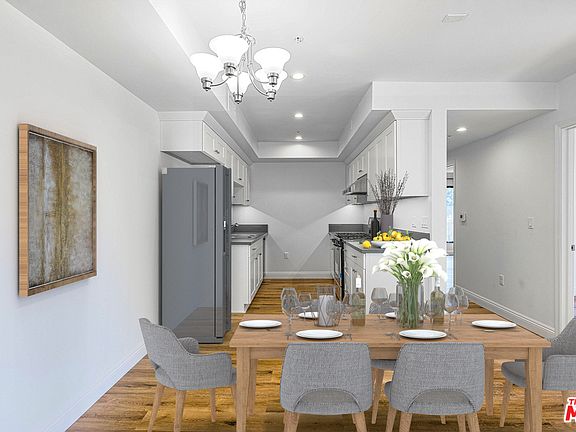 2nd image of 4520 Rosemont Ave #201