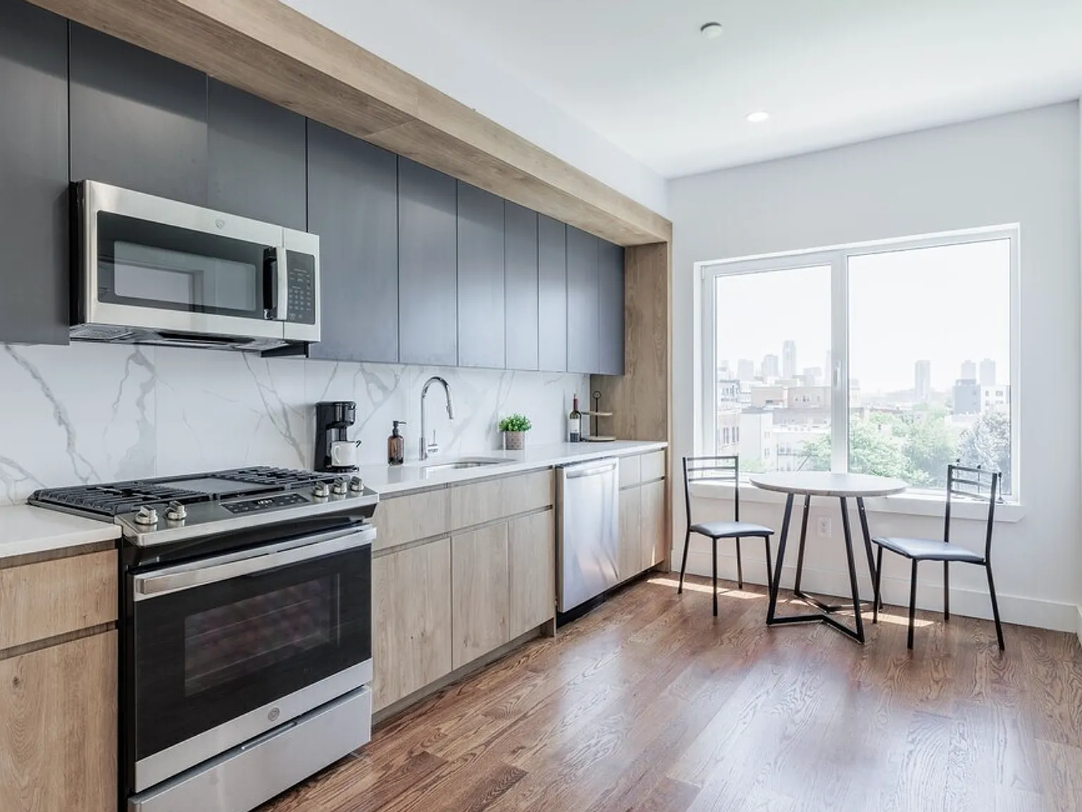 Century Tuer: Unveiling Our Exclusive Boutique Residences — Photo 1