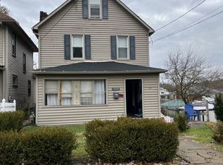 1228 Washington St, Farrell, PA 16121