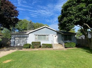 42191 N 2nd Ave, Antioch, IL 60002