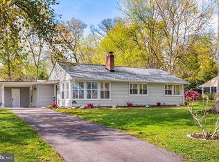 7100 Oak Ridge Rd, Falls Church, VA 22042