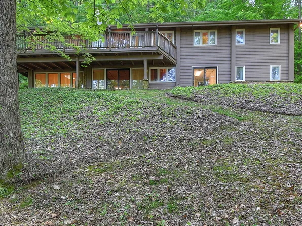 5745 Chestnut Hills Dr, Kingsport, TN 37664