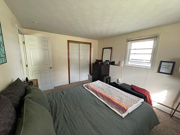 3rd image of 32 Dean Dr #1B