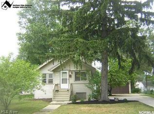 21140 Westwood Rd, Cleveland, OH