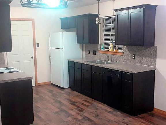 4th image of 4028 River Glen Dr
