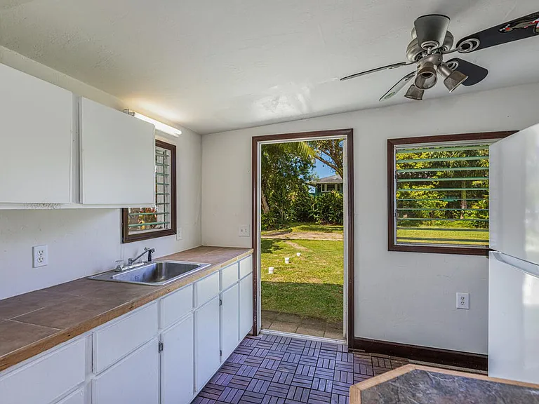 5-5246 Kuhio Hwy — Photo 12