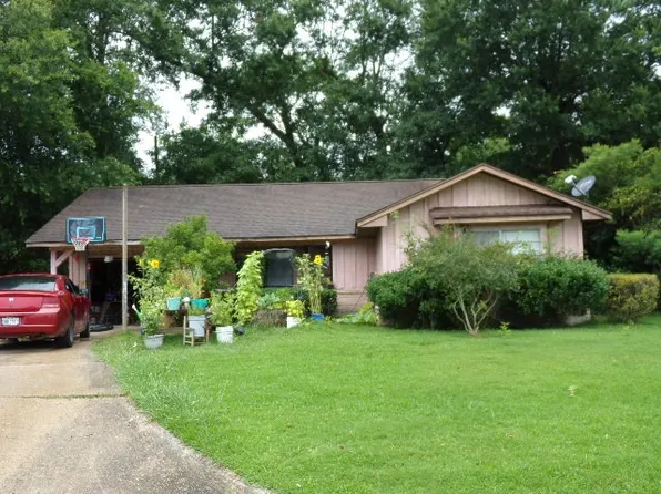 1732 Greenbriar Ave, Orange, TX 77632