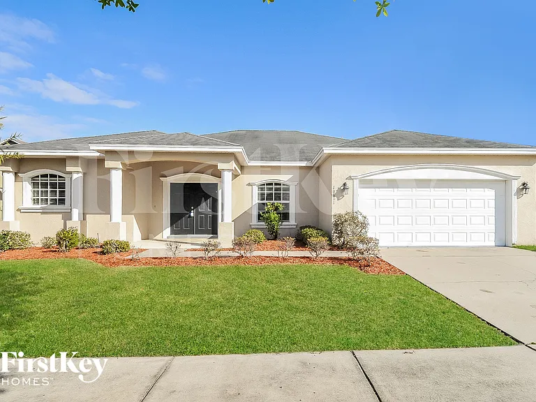 10611 Carloway Hills Dr — Photo 1
