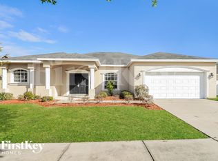 10611 Carloway Hills Dr, Wimauma, FL 33598