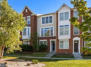 25113 Overlord Ter, Chantilly, VA 20152