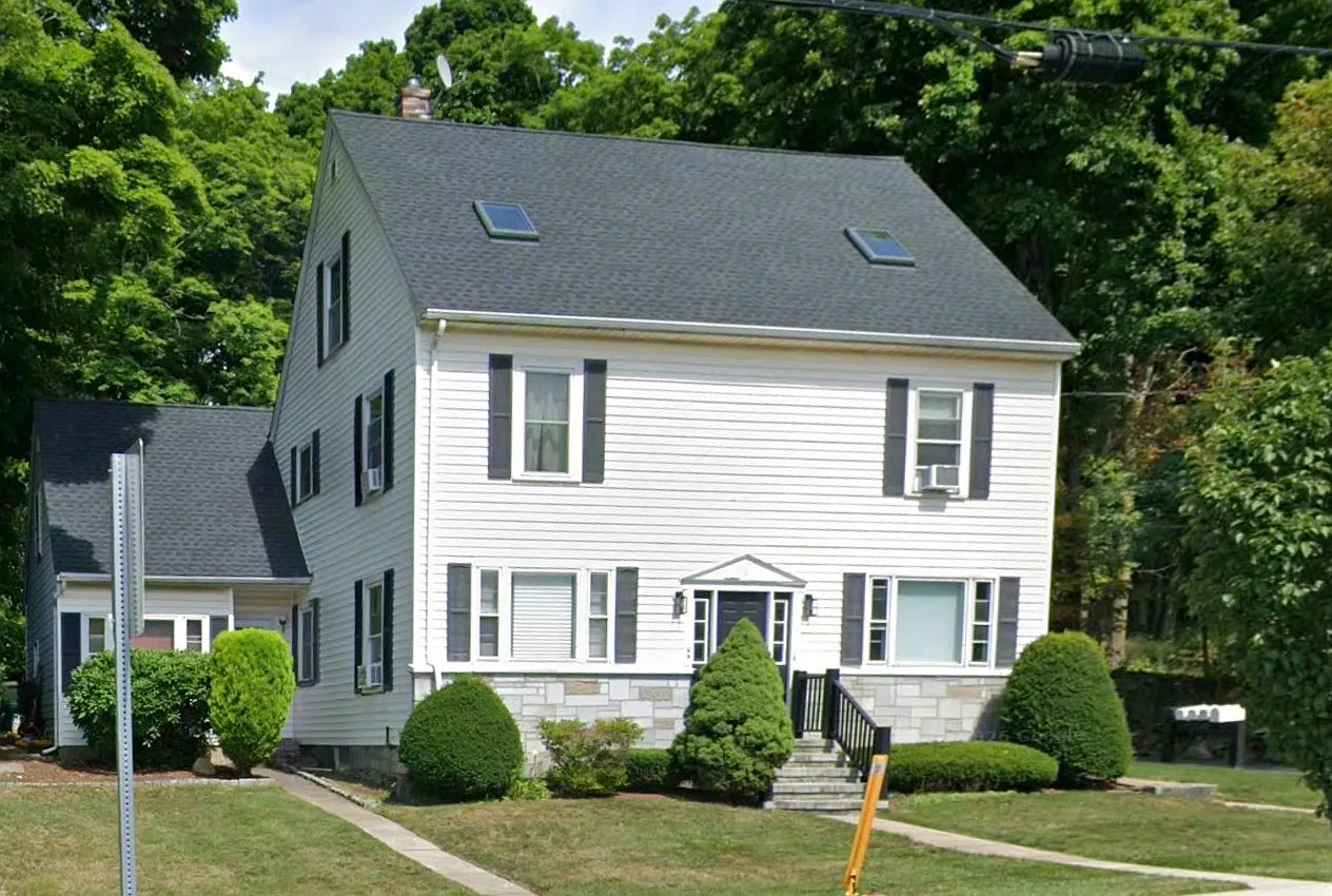 2 bed, 1.0 bath, 800 sqft, $2,750 — Photo 1