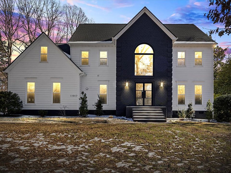 1st image of 11917 Shady Oak Ct
