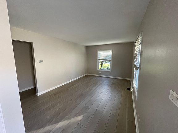 2nd image of 16713 Highview Ave