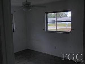 4th image of 2073 Coral Point Dr