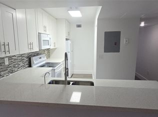 8540 SW 212th St APT 207, Cutler Bay, FL 33189