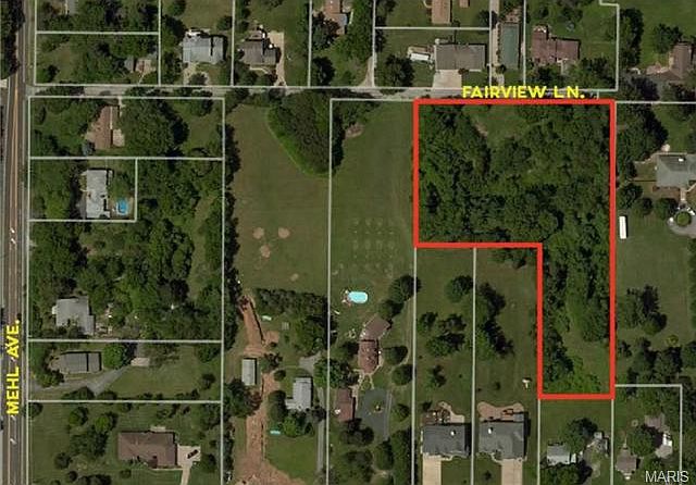 1st image of 3210 Fairview Ln