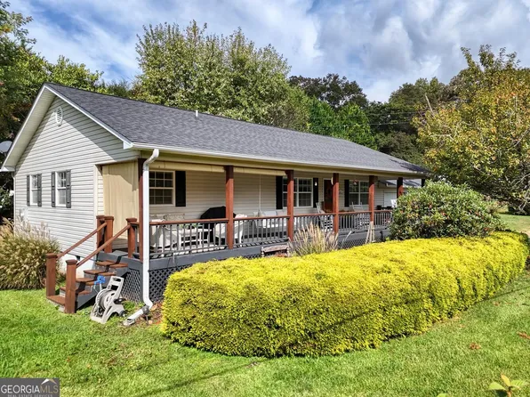 2726 Deer Run Dr, Hiawassee, GA 30546