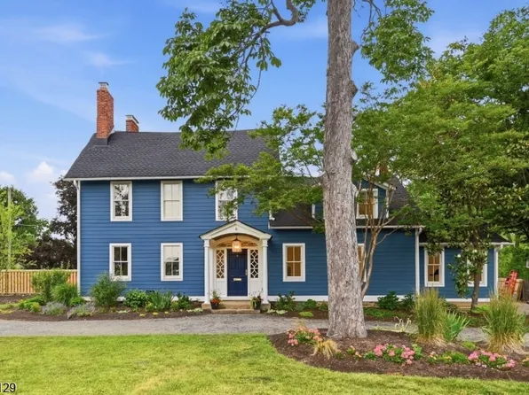 54 E Main St, Mendham Boro, NJ 07945