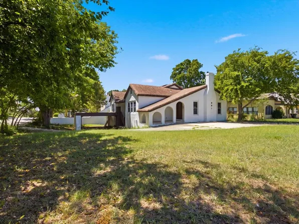831 E 17th St, Ada, OK 74820