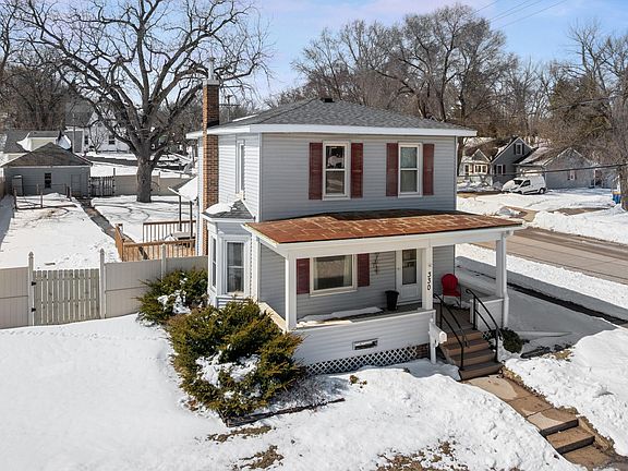 2nd image of 330 Riverside Ave