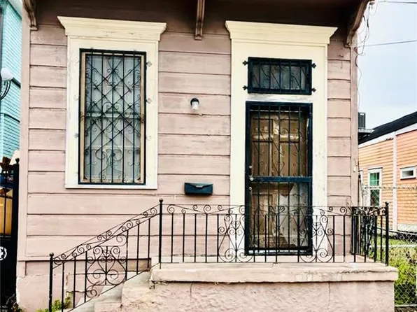 1313 Marigny St, New Orleans, LA 70117