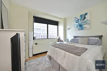 Rented by Bond New York