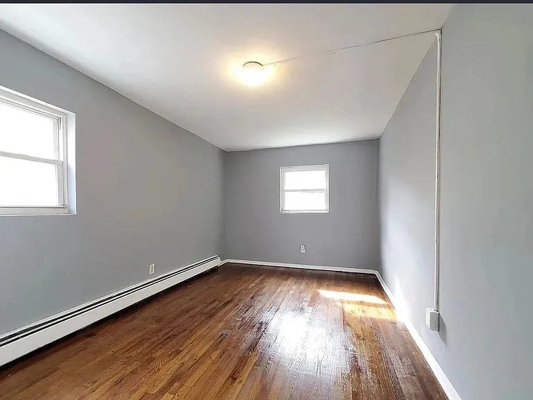 700 N 5th St #2L — Photo 4