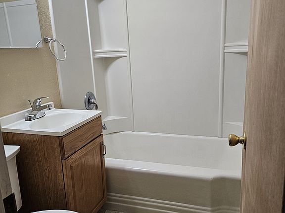 5th image of 3836 9th Ave S