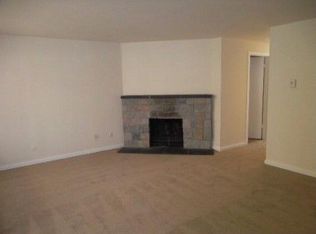 1207 N 8th St APT 9, Mount Vernon, WA 98273