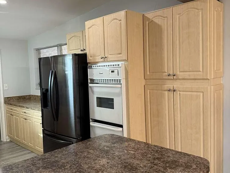 400 E Prima Vista Blvd — Photo 7
