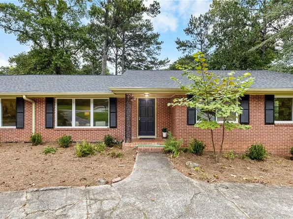 2433 Kingscliff Dr NE, Atlanta, GA 30345