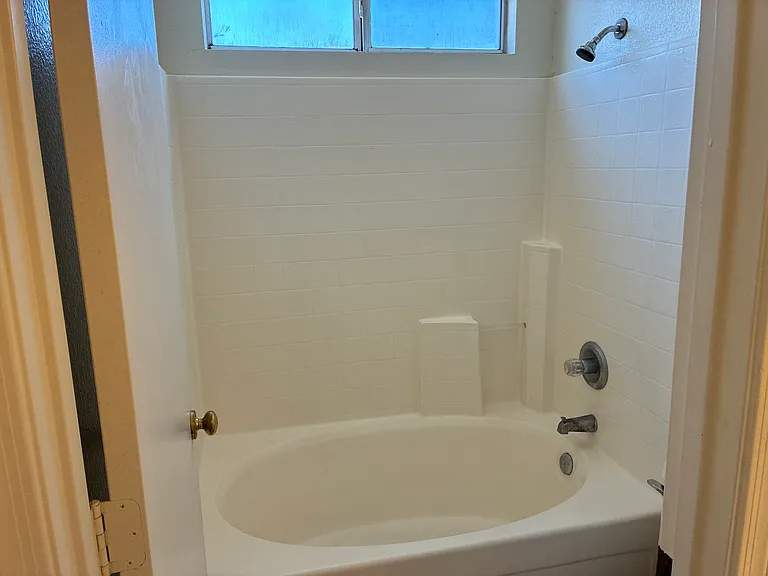 10523 W Windsor Blvd — Photo 19