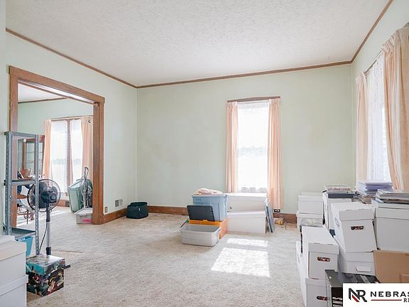 4th image of 3865 California St