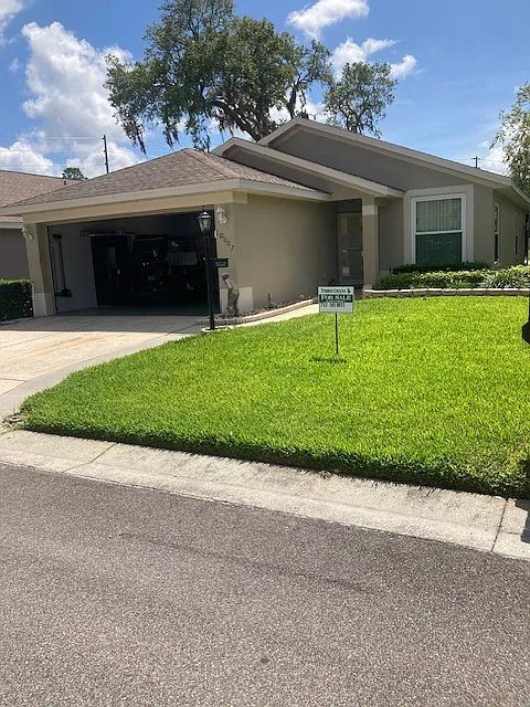 2 bed, 1300 sqft, $2,100 — Photo 1